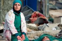 هنگامه قاضیانی در نمایی از فیلم روزهای زندگی