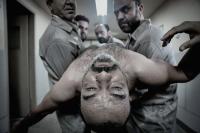 سعید آقاخانی در نمایی از فیلم «اروند»