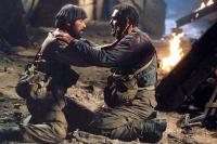 جمشید هاشم پور در نمایی از فیلم «هیوا»